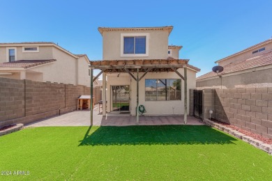 Great Location in Gilbert. This 3 bedroom, 2.5 bathroom home on Western Skies Golf Club in Arizona - for sale on GolfHomes.com, golf home, golf lot