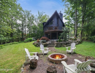 Welcome to your year-round retreat in The Hideout! This spacious on The Hideout Golf in Pennsylvania - for sale on GolfHomes.com, golf home, golf lot