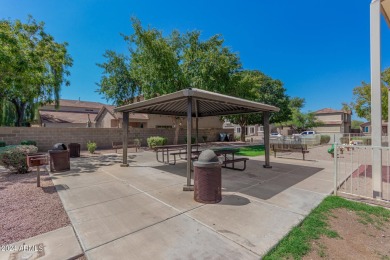 Great Location in Gilbert. This 3 bedroom, 2.5 bathroom home on Western Skies Golf Club in Arizona - for sale on GolfHomes.com, golf home, golf lot