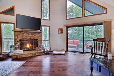 Welcome to your year-round retreat in The Hideout! This spacious on The Hideout Golf in Pennsylvania - for sale on GolfHomes.com, golf home, golf lot