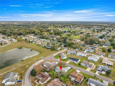 Minutes to the Villages and shopping. ! Move-in ready Dogwood on The Links of Spruce Creek in Florida - for sale on GolfHomes.com, golf home, golf lot