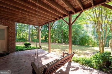 Welcome to 216 Brisbane Drive, a timeless Jeremy Rutenberg home on Bentwater Golf Club in Georgia - for sale on GolfHomes.com, golf home, golf lot