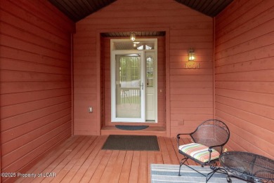 Cool vibe in this bright, open, tastefully appointed 3 BR/3 Bath on Eagle Rock Golf and Ski Resort in Pennsylvania - for sale on GolfHomes.com, golf home, golf lot