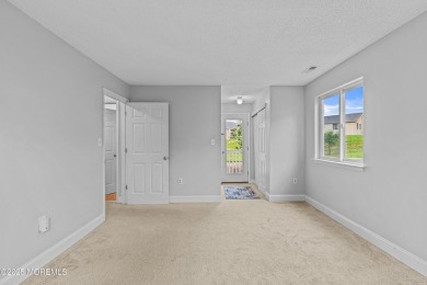 Move in ready 1 bedroom 1 bathroom Plainsboro Condominium with on Meadows At Middlesex in New Jersey - for sale on GolfHomes.com, golf home, golf lot