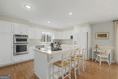 BEAUTIFUL RANCH HOME ON THE GOLF COURSE AT NEWNAN COUNTRY CLUB!! on Newnan Country Club in Georgia - for sale on GolfHomes.com, golf home, golf lot