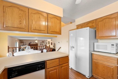 Exceptional Academy Acres home with all the right upgrades! on Arroyo Del Oso Golf Course in New Mexico - for sale on GolfHomes.com, golf home, golf lot