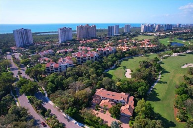 Casual elegance best describes this beautiful, bright, renovated on Club at Pelican Bay Golf Course in Florida - for sale on GolfHomes.com, golf home, golf lot