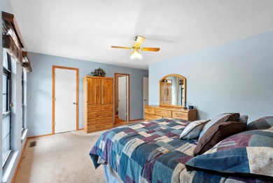 Exceptional Academy Acres home with all the right upgrades! on Arroyo Del Oso Golf Course in New Mexico - for sale on GolfHomes.com, golf home, golf lot