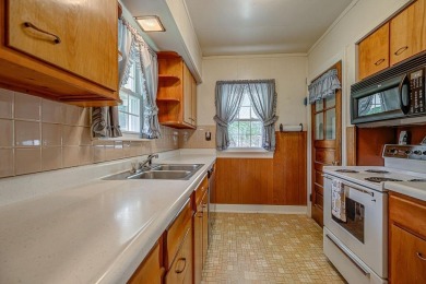 Classic 3 bedroom 1 Full bath Cape Cod located in the heart of on The Links At Grand Victoria Casino in Indiana - for sale on GolfHomes.com, golf home, golf lot