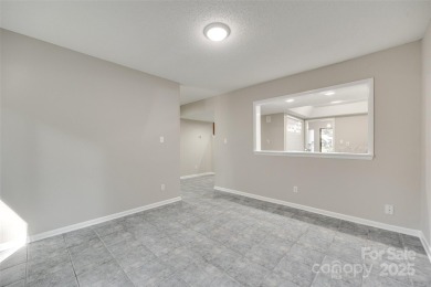 LIKE BRAND NEW TOWNHOME IN RIVER HILLS LAKEFRONT COMMUNITY WITH on River Hills Country Club in South Carolina - for sale on GolfHomes.com, golf home, golf lot