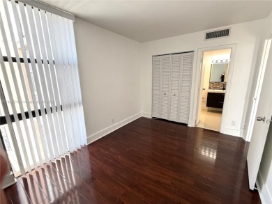 Don't miss the opportunity to live in the Heart of Aventura!!! on Turnberry Isle Resort and Club in Florida - for sale on GolfHomes.com, golf home, golf lot