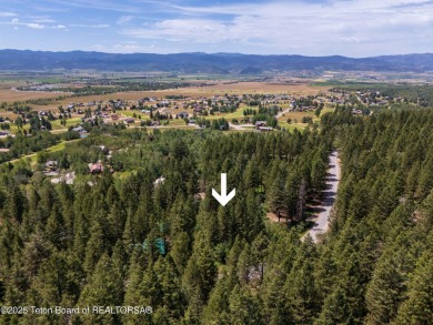 Tree Lined Lot on Vista Drive, Star Valley Ranch.
Tucked among on Star Valley RV Golf Course in Wyoming - for sale on GolfHomes.com, golf home, golf lot