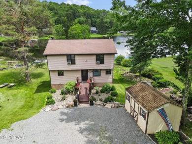Charming Lakefront Home on Brooks Lake in The Hideout!Are you on The Hideout Golf in Pennsylvania - for sale on GolfHomes.com, golf home, golf lot