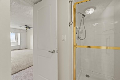 Don't miss this exceptional opportunity to own a 2-bedroom on Heather Ridge Golf Club in Illinois - for sale on GolfHomes.com, golf home, golf lot