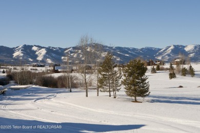 Well maintained 4-bedroom, 4.5-bath Teton Springs Cabin adjacent on Teton Springs Resort and Club in Idaho - for sale on GolfHomes.com, golf home, golf lot
