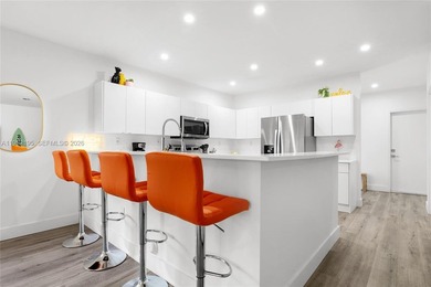 Priced to Sell!!Welcome Home! This Spectacular 3 Bedroom + 3 on Pompano Beach Golf Course  in Florida - for sale on GolfHomes.com, golf home, golf lot