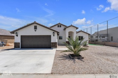 BETTER THAN NEW Coyote Wash golf course home with smart on The Links At Coyote Wash in Arizona - for sale on GolfHomes.com, golf home, golf lot