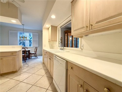 VERY RARE 1st FLOOR LAKEFRONT END UNIT AVAILABLE. 3 BD/2.5 BATHS on Oak Harbor Country Club in Florida - for sale on GolfHomes.com, golf home, golf lot