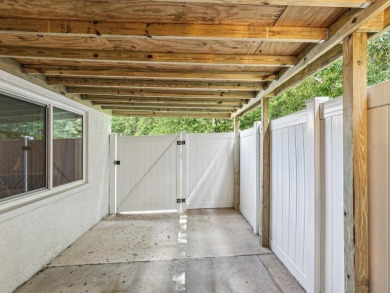 MOTIVATED SELLER! HUGE PRICE IMPROVEMENT! RARE find in Arborwood on Summertree Golf Course in Florida - for sale on GolfHomes.com, golf home, golf lot