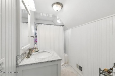 Beautifully updated Cape Cod style home just steps from Manito on Manito Golf and Country Club in Washington - for sale on GolfHomes.com, golf home, golf lot