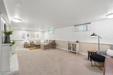 Beautifully updated Cape Cod style home just steps from Manito on Manito Golf and Country Club in Washington - for sale on GolfHomes.com, golf home, golf lot