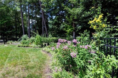 ASSUMABLE 3% LOAN -- ask for details. Beautifully maintained on Fords Colony Country Club in Virginia - for sale on GolfHomes.com, golf home, golf lot
