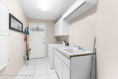 BEAUTIFUL MOVE IN READY POOL HOME in Glen Lakes with ***LOADS OF on Glen Lakes Country Club in Florida - for sale on GolfHomes.com, golf home, golf lot