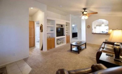 #82 Welcome to this charming and well-maintained 2-bedroom on Mountain Brook Golf Club in Arizona - for sale on GolfHomes.com, golf home, golf lot