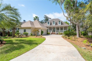 Unprecedented Panoramic Views of Golf to Salt Marsh Vistas on Callawassie Island Club in South Carolina - for sale on GolfHomes.com, golf home, golf lot