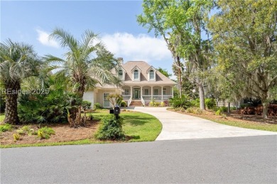 Unprecedented Panoramic Views of Golf to Salt Marsh Vistas on Callawassie Island Club in South Carolina - for sale on GolfHomes.com, golf home, golf lot
