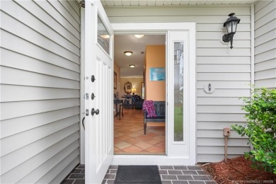 This beautifully maintained home is perfect for the golf lover on Gator Trace Golf and Country Club in Florida - for sale on GolfHomes.com, golf home, golf lot