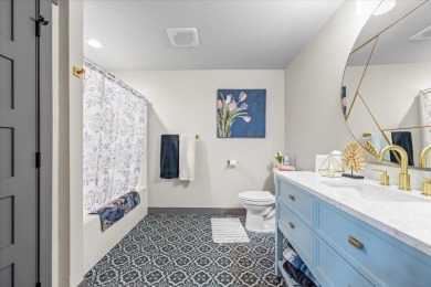 Listed by Jenni Brue, Keller Williams Realty 381-1055. Step into on Elkhorn Ridge Golf Course in South Dakota - for sale on GolfHomes.com, golf home, golf lot
