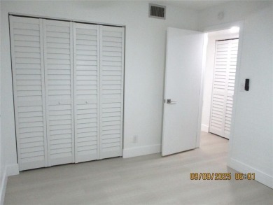 SHOW & SELL!!!!MOVE IN READY JUST BRING YOUR TOOTHBRUSH!!!!**ALL on Colony West Country Club in Florida - for sale on GolfHomes.com, golf home, golf lot
