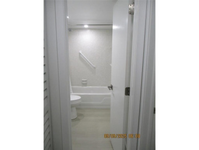 SHOW & SELL!!!!MOVE IN READY JUST BRING YOUR TOOTHBRUSH!!!!**ALL on Colony West Country Club in Florida - for sale on GolfHomes.com, golf home, golf lot