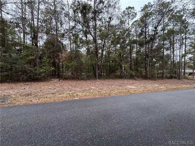 This beautiful 1/4-acre wooded homesite is in the established on Citrus Springs Country Club in Florida - for sale on GolfHomes.com, golf home, golf lot