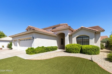 Immaculately cared for 4BR, 2.5BA home within walking distance on Oakwood Golf Club  in Arizona - for sale on GolfHomes.com, golf home, golf lot