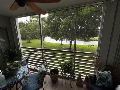COMPLETELY UPDATED 2-BEDROOM 2 BATH EXQUISITELY DONE, FEATURES on Wynmoor Golf Course in Florida - for sale on GolfHomes.com, golf home, golf lot