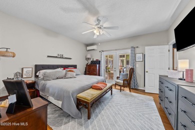 Welcome to 109 Sweetbriar Court, a gracious blend of timeless on Seven Lakes Country Club in North Carolina - for sale on GolfHomes.com, golf home, golf lot