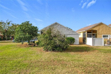 Beautiful move in ready home in a great area of Casselberry on The Country Club At Deer Run in Florida - for sale on GolfHomes.com, golf home, golf lot