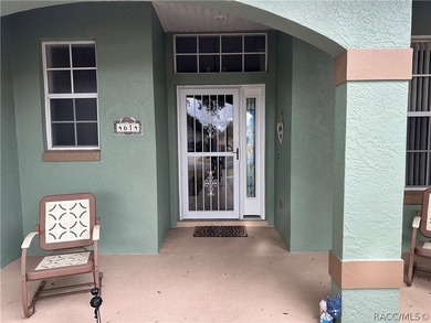 Welcome home to easy Florida living in this beautifully on Twisted Oaks Golf Club in Florida - for sale on GolfHomes.com, golf home, golf lot