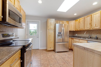 Updates Galore in this remodeled 3-bedroom home in Grand on Lincoln Park Golf Course in Colorado - for sale on GolfHomes.com, golf home, golf lot