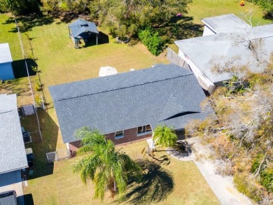 Exquisite Light-Filled Remodeled Home in Clearwater Country Club on Clearwater Country Club in Florida - for sale on GolfHomes.com, golf home, golf lot