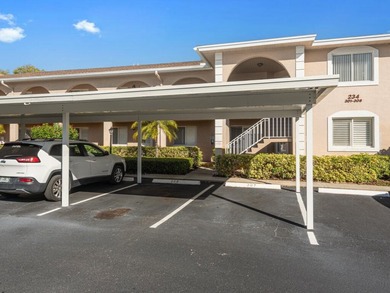 This well-cared-for 2-bedroom, 2-bath condo offers peaceful on  in Florida - for sale on GolfHomes.com, golf home, golf lot