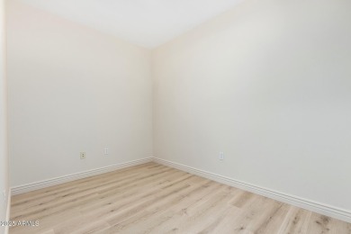 Beautifully upgraded  'CORNER' unit on 3rd floor with 2-bed on Wildfire Golf Club in Arizona - for sale on GolfHomes.com, golf home, golf lot