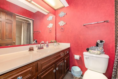 Welcome to this charming two-bedroom, two-bathroom end-unit on  in South Carolina - for sale on GolfHomes.com, golf home, golf lot