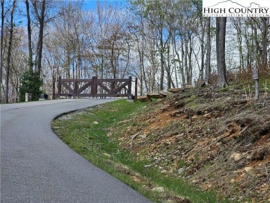 This is a beautiful, relatively level lot with awesome long on Elk River Club in North Carolina - for sale on GolfHomes.com, golf home, golf lot