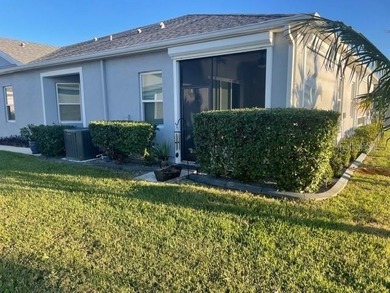 This fabulous and updated villa on the 10th hole overlooking the on Kings Gate Golf Club in Florida - for sale on GolfHomes.com, golf home, golf lot