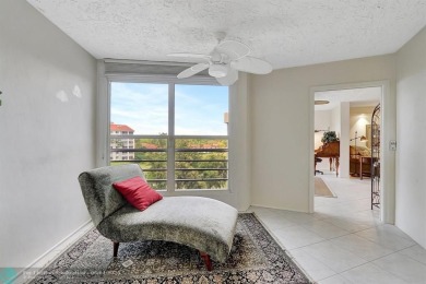 QUIET COZY RARELY AVAILABLE 2/2 KING OVERSIZED PENTHOUSE W/ENCL on Palm-Aire Country Club and Resort - The Oaks in Florida - for sale on GolfHomes.com, golf home, golf lot
