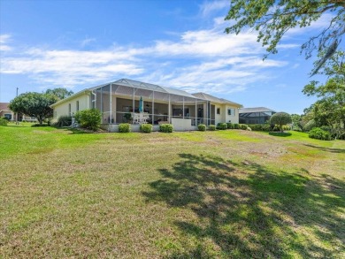 Located in Glen Lakes, this 1996 Lindhorst built Custom on Glen Lakes Country Club in Florida - for sale on GolfHomes.com, golf home, golf lot