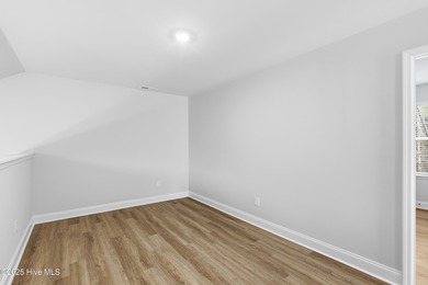 The Kent is a stunning open-concept home designed for effortless on Harbour Point Golf Club in North Carolina - for sale on GolfHomes.com, golf home, golf lot